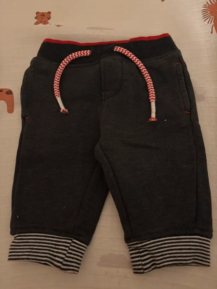 Lot Pantalon garçon 3 mois - photo numéro 9