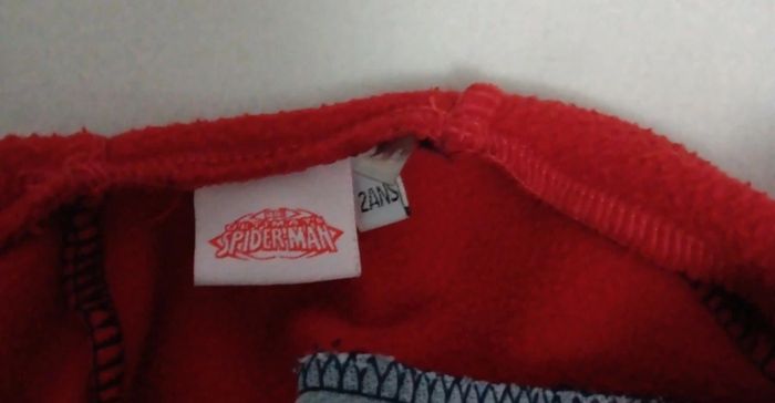Combinaison Spiderman - photo numéro 3