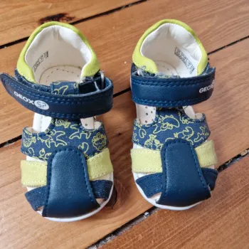 Chaussures bébé - sandales - Geox - Taille 18