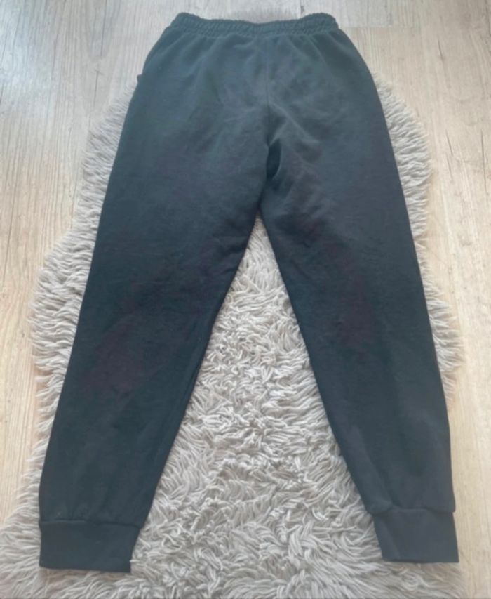 Lot de 2 joggings taille 8/10 ans - photo numéro 8