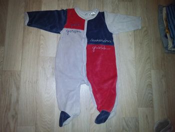 Pyjama en velours en excellent état