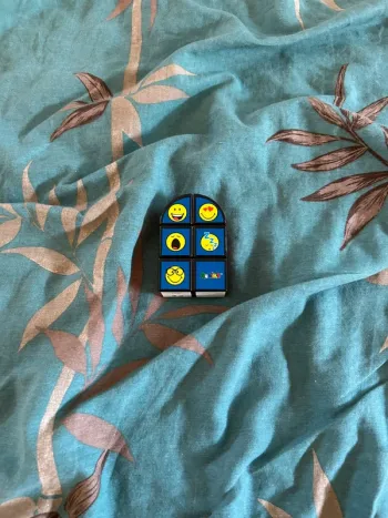 Rubik’s smiley mc Donald multicolor