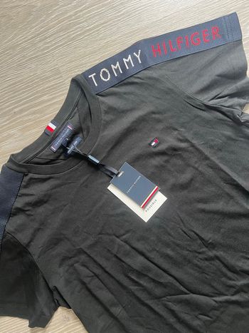 T-shirt neuf 