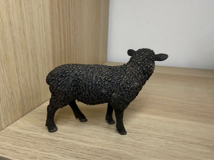 Mouton noir schleich - photo numéro 2