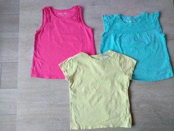 3 tshirts, taille 5 ans