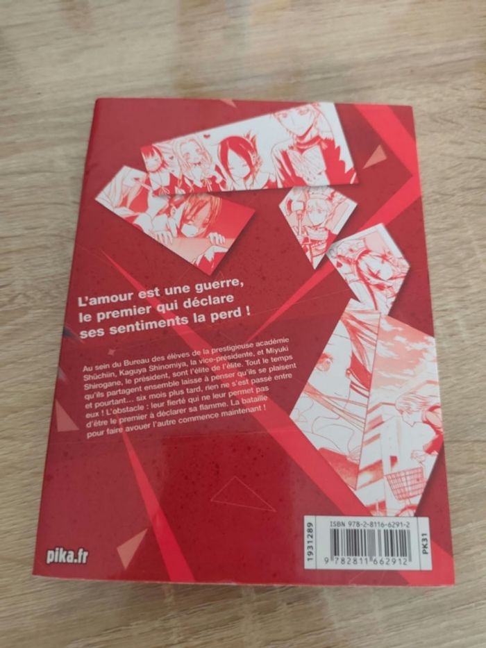 1er tome de Love is wear - photo numéro 2