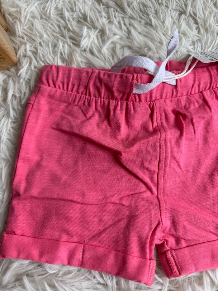 Short rose orchestra taille 12 mois - photo numéro 2