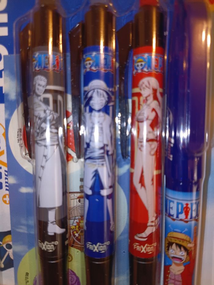 Stylo Pilot frixion - Edition onepiece- neufs - photo numéro 3