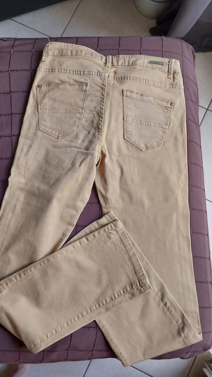 Pantalon - photo numéro 2