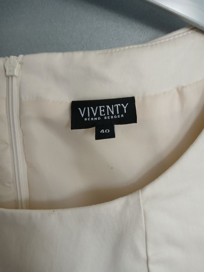 Tailleur veste et robe - photo numéro 4