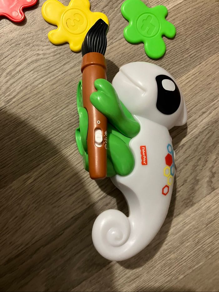 Mon ami le caméléon - photo numéro 2