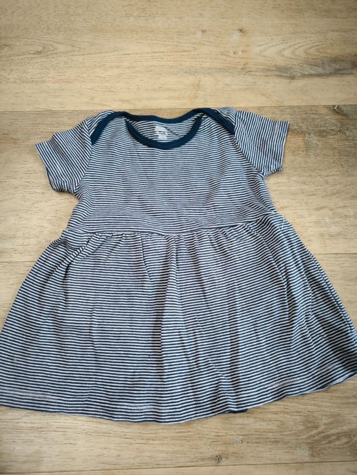 Robe amazon 18 mois avec body intégré