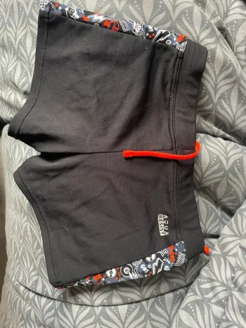 Maillot de bain garcon 8 ans