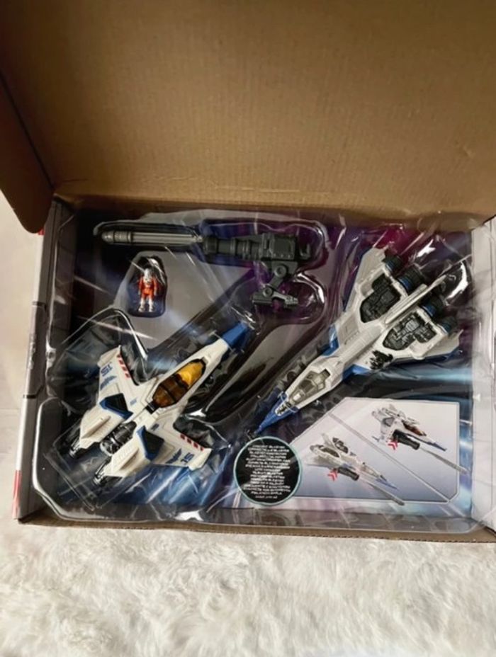 Coffret Lightyear Disney Pixar 2 vaisseaux + 1 figurine