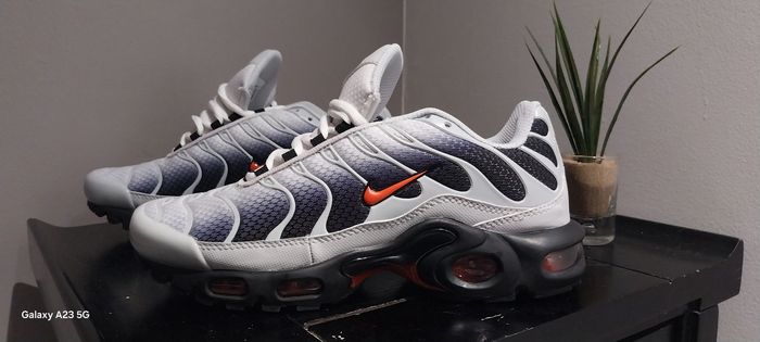 Nike Air plus Grey Volt - photo numéro 3