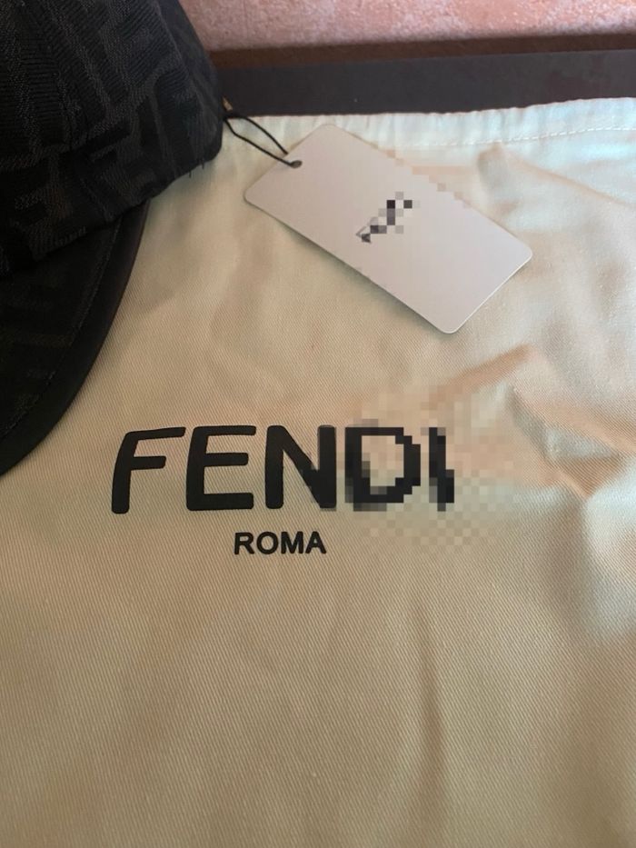 Casquette Fend! - photo numéro 2