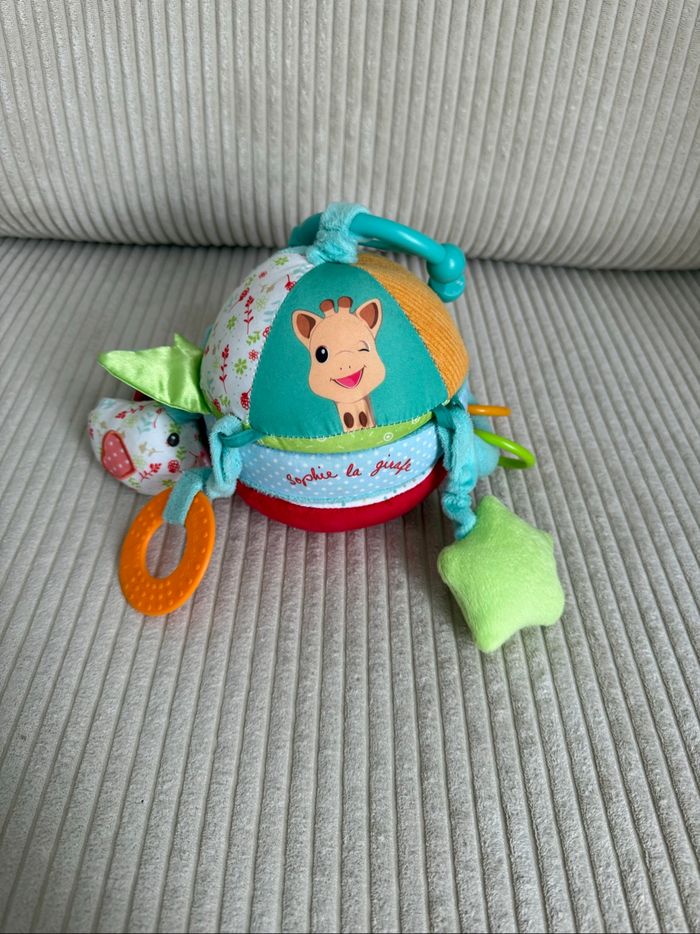 Sophie la girafe - le monde des surprises - Boule sensorielle