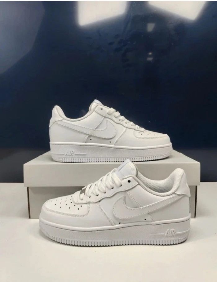 Nike Air Force 1 White - photo numéro 2