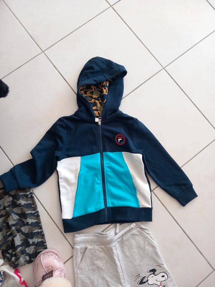 Lot vêtements garçon 5 / 6 ans fila zara - photo numéro 3