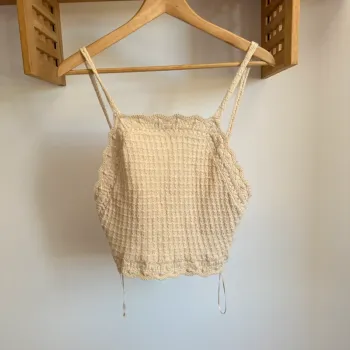 Haut stylé crocheté Zara