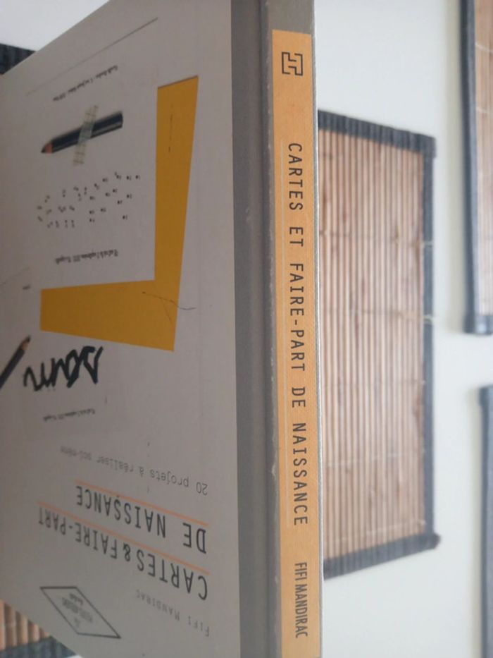 Livre Hachette cartes et faire part de naissance - photo numéro 2