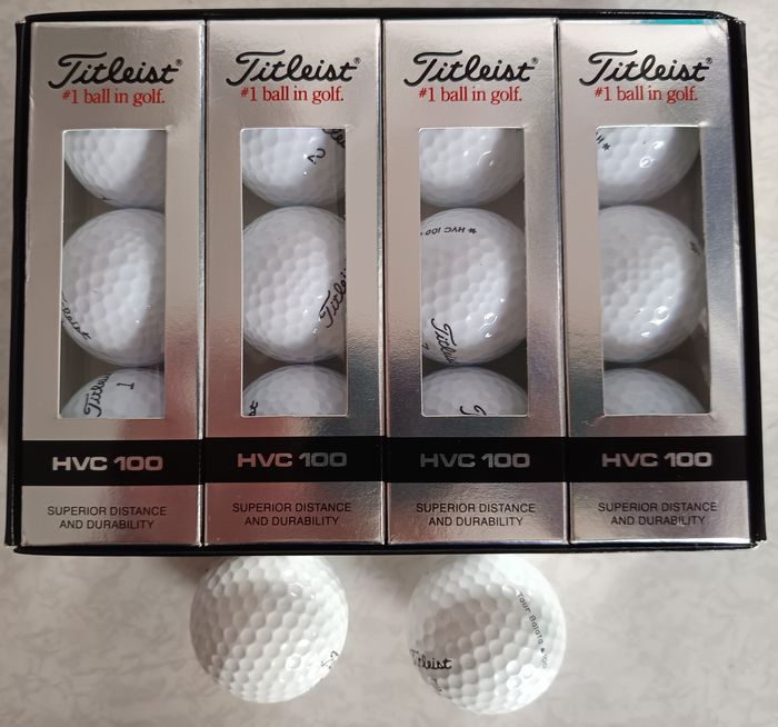 14 Balles Neuves de golf Titleist HVC100 dont 2 balles sans boite