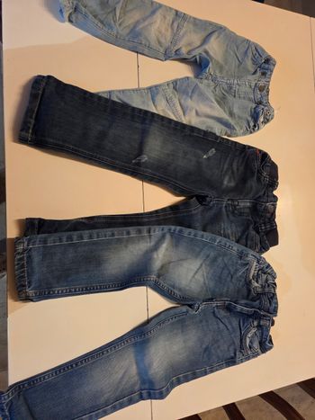 Lot de jeans