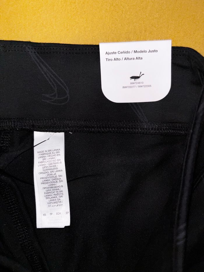Leeging Fille Nike Original ( Neuf Avec Étiquette ). - photo numéro 5