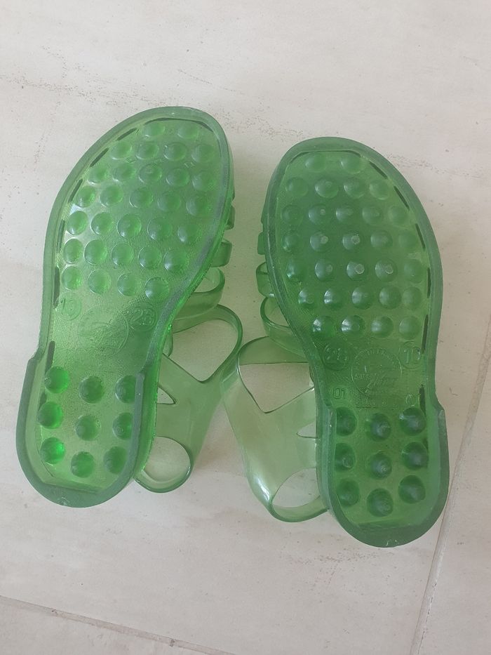 P 28 chaussure eau plage - photo numéro 2