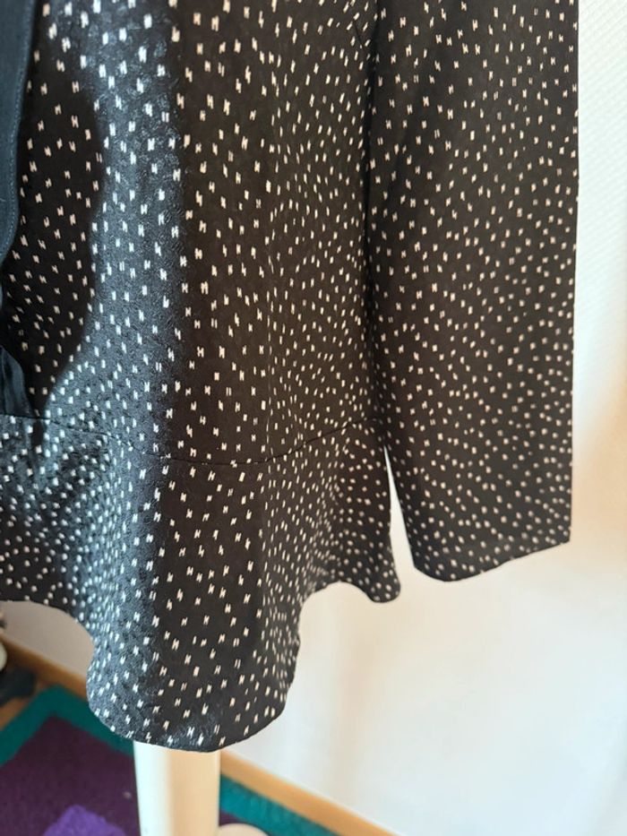 Blouse Sandro noir et blanc neuf taille 36 - photo numéro 7