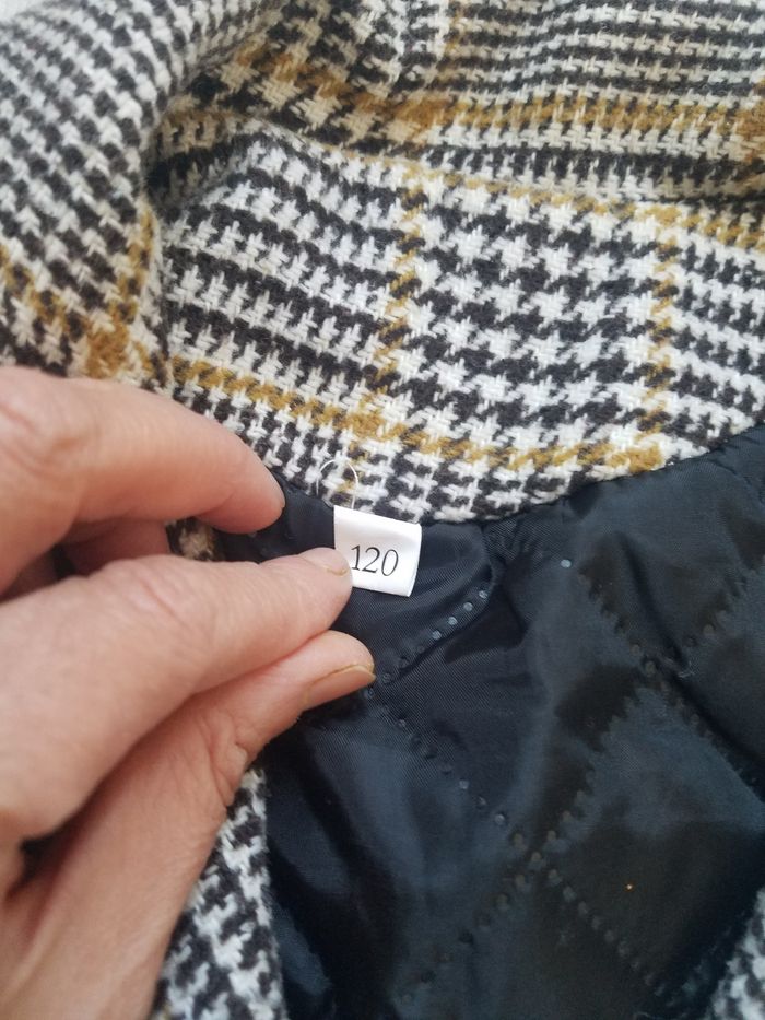 Manteau veste fille à carreaux 5/6 ans tbe - photo numéro 4