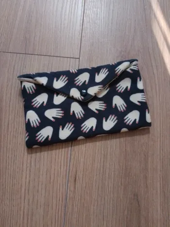 Pochette accessoires
