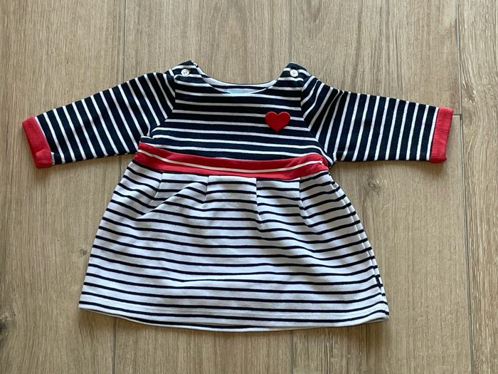 Robe bébé
