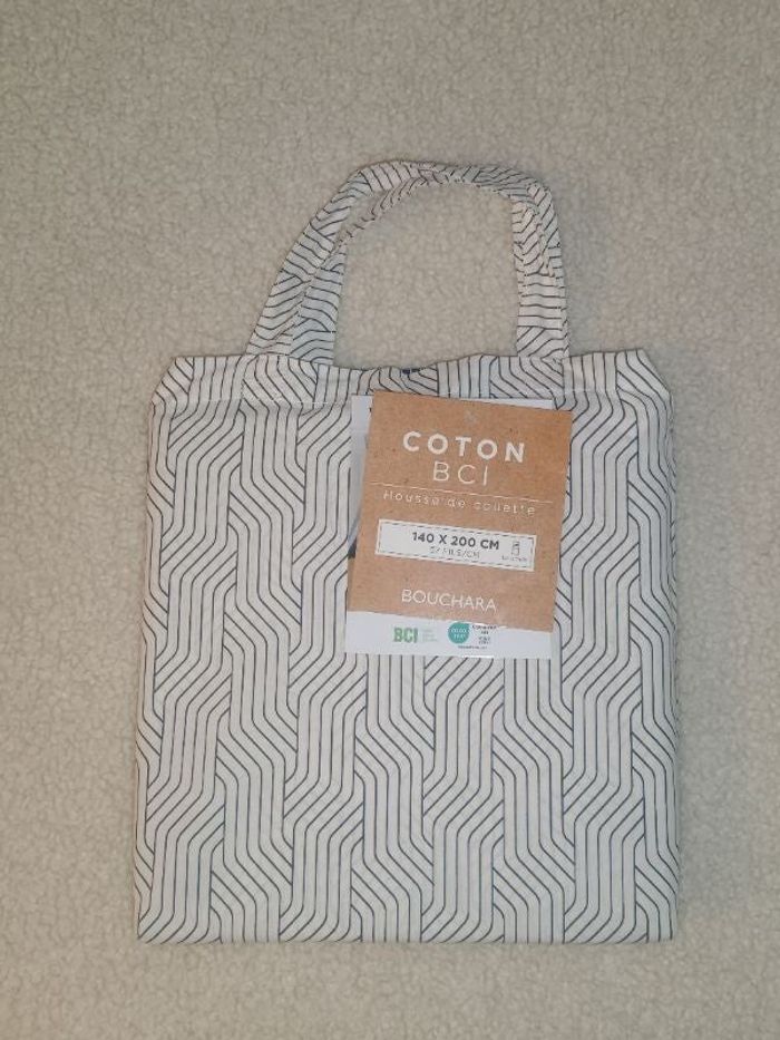 Housse de couette simple blanche et bleu marine réversible Bouchara  140 x 200 cm