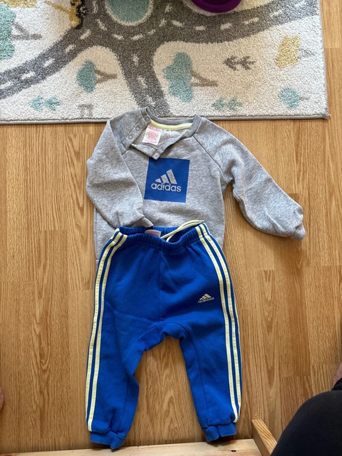 Ensemble adidas