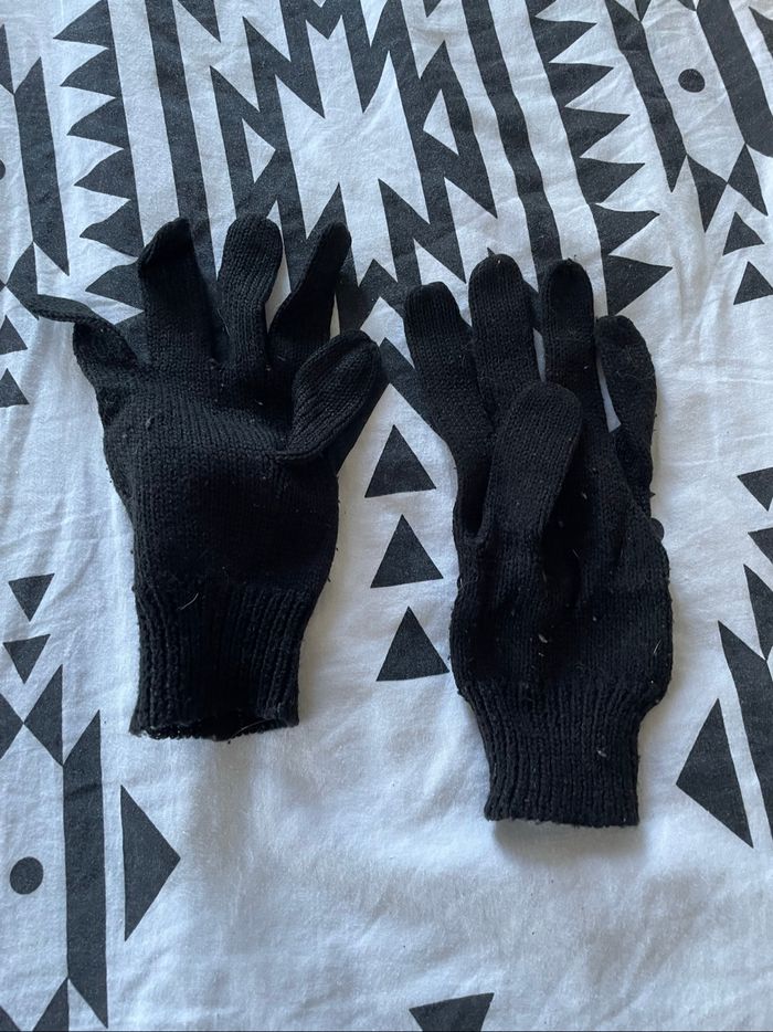 Gants noirs