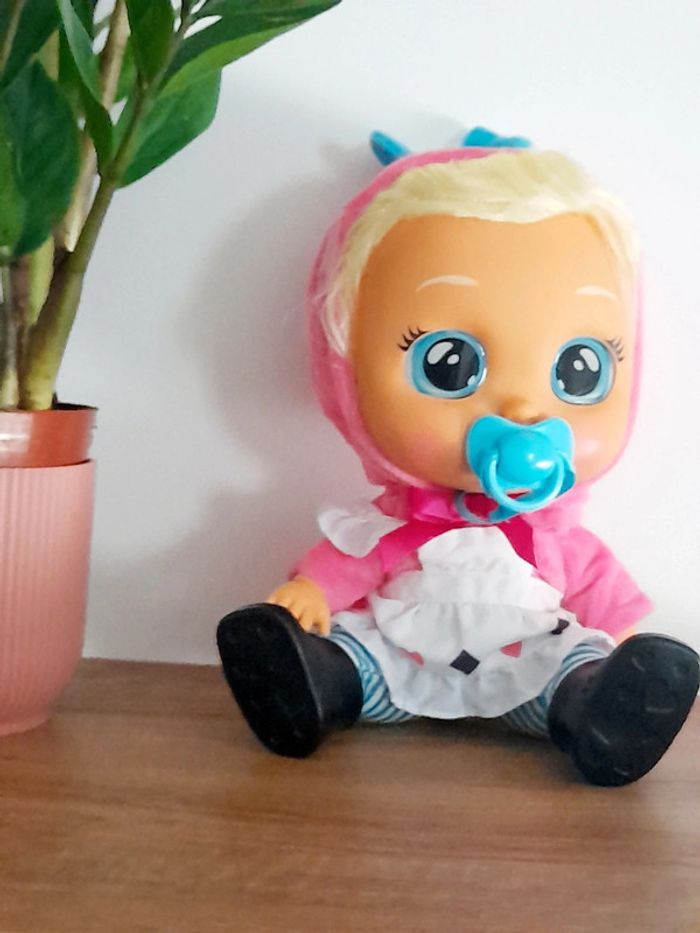 Cry babies Dressy Cry baby