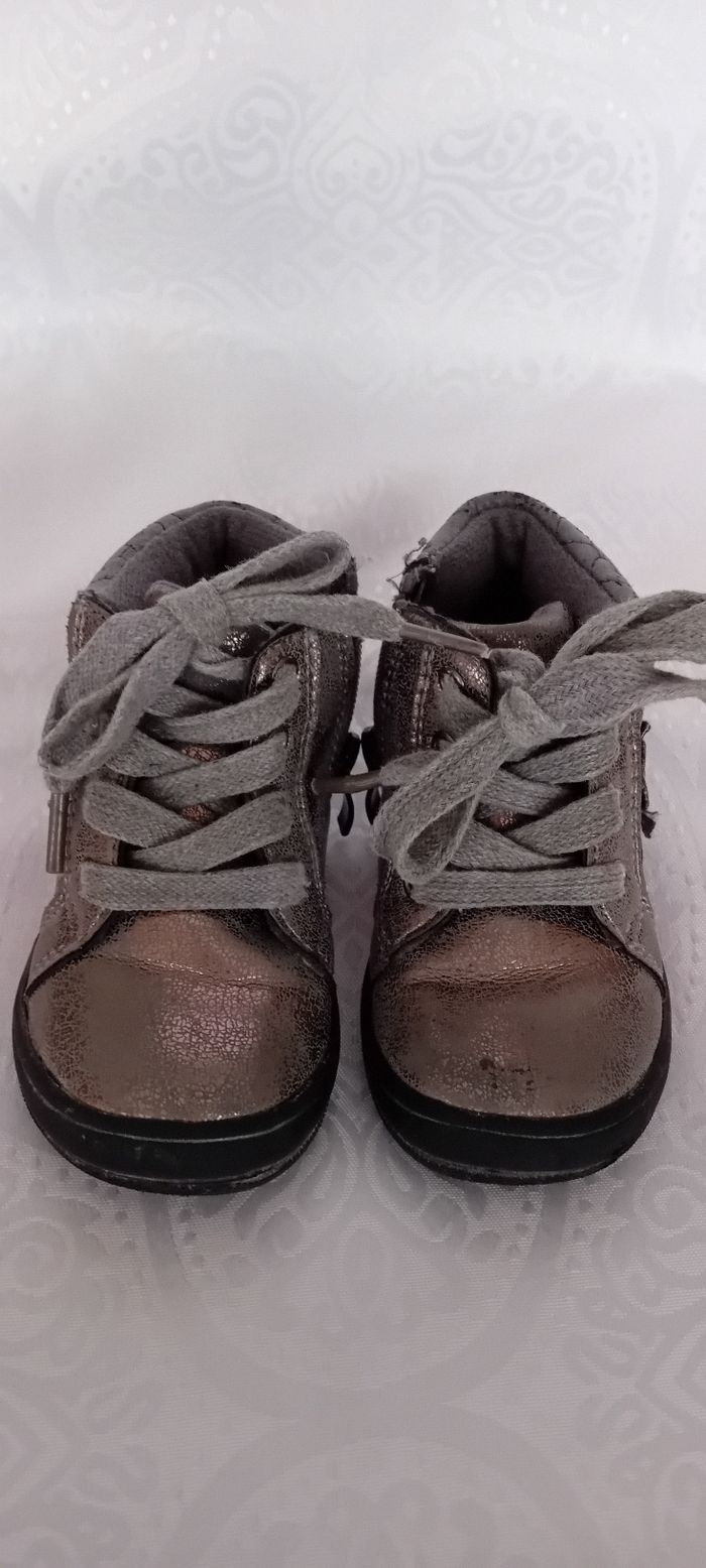 Chaussures bébé pointure 21 - photo numéro 2