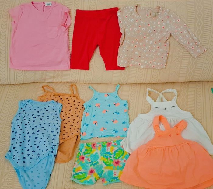 Lot vêtements bébé fille