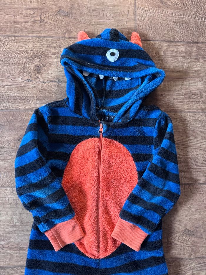 Combinaison pilou-pilou,  5 ans - photo numéro 3