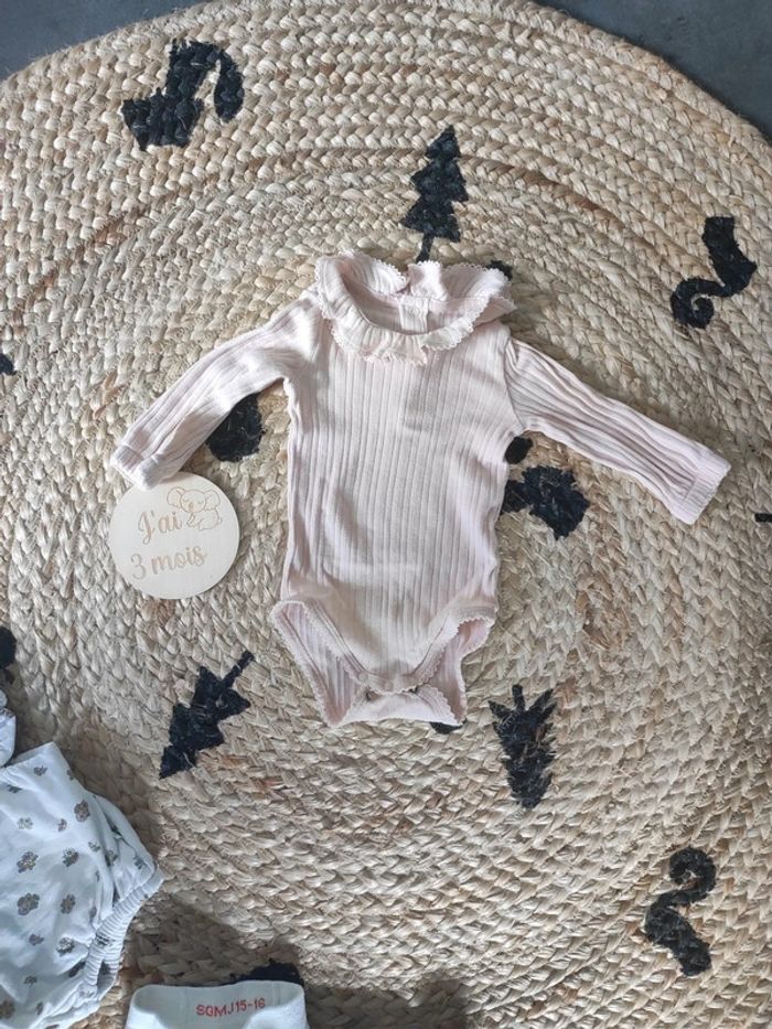 Ensemble bébé fille 3 mois - photo numéro 2