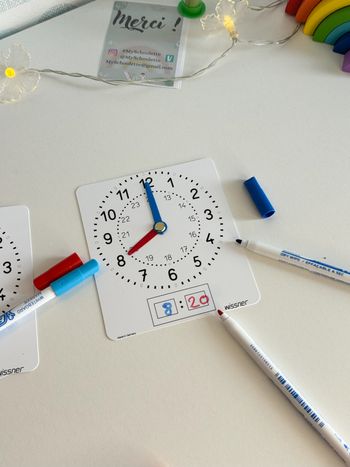 Une Pendule Ardoise Analogique : Apprendre à lire l'heure