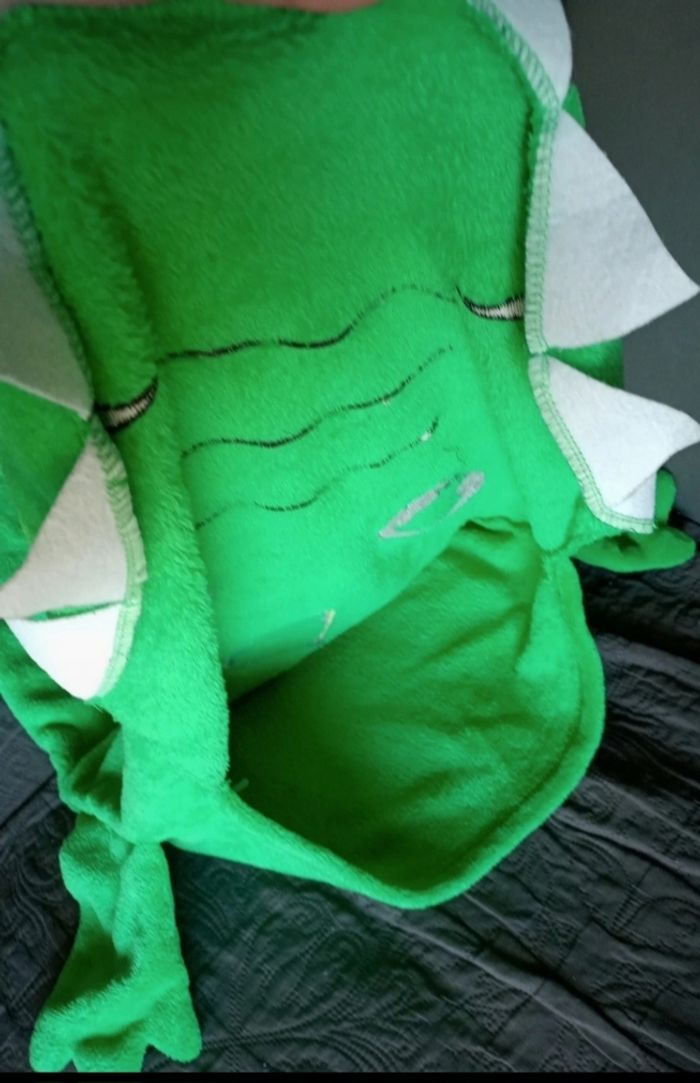 Couverture crocodile - photo numéro 3