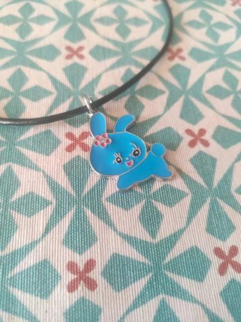 Collier métal chat bleu