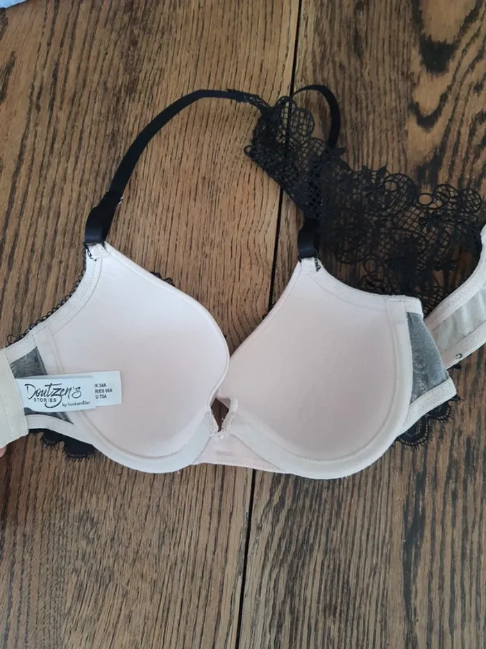 Magnifique Soutiens-gorge Hunkemöller fr 90A - photo numéro 14