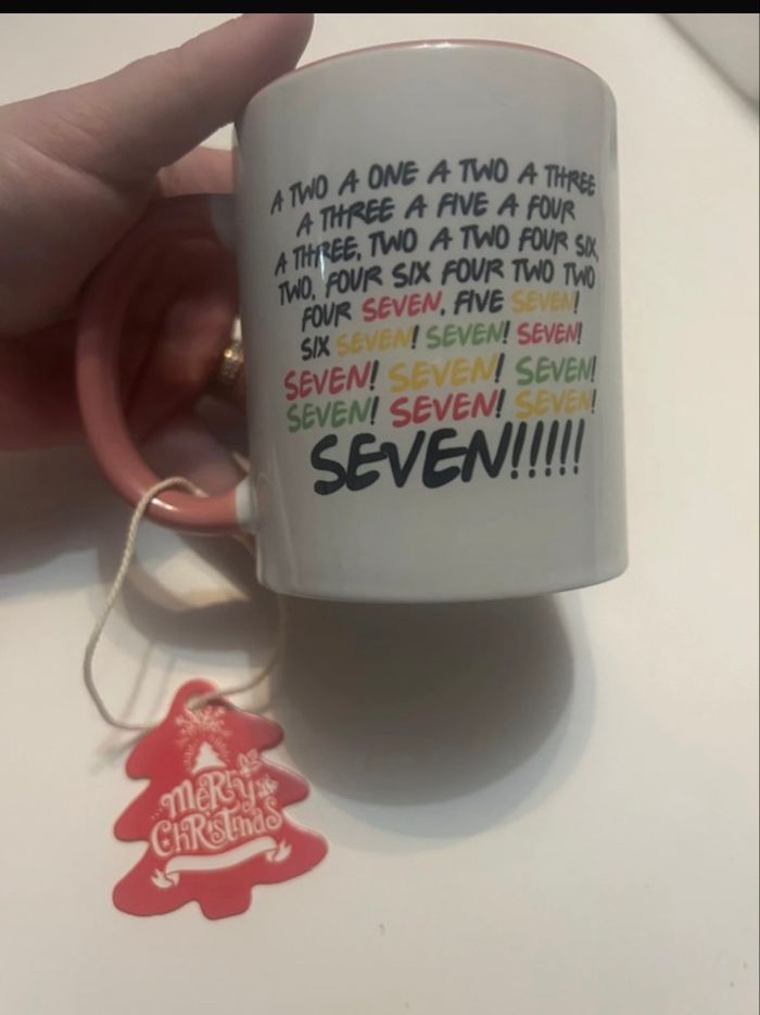 Mug Friends NEUF et le célèbre Seven de Monica