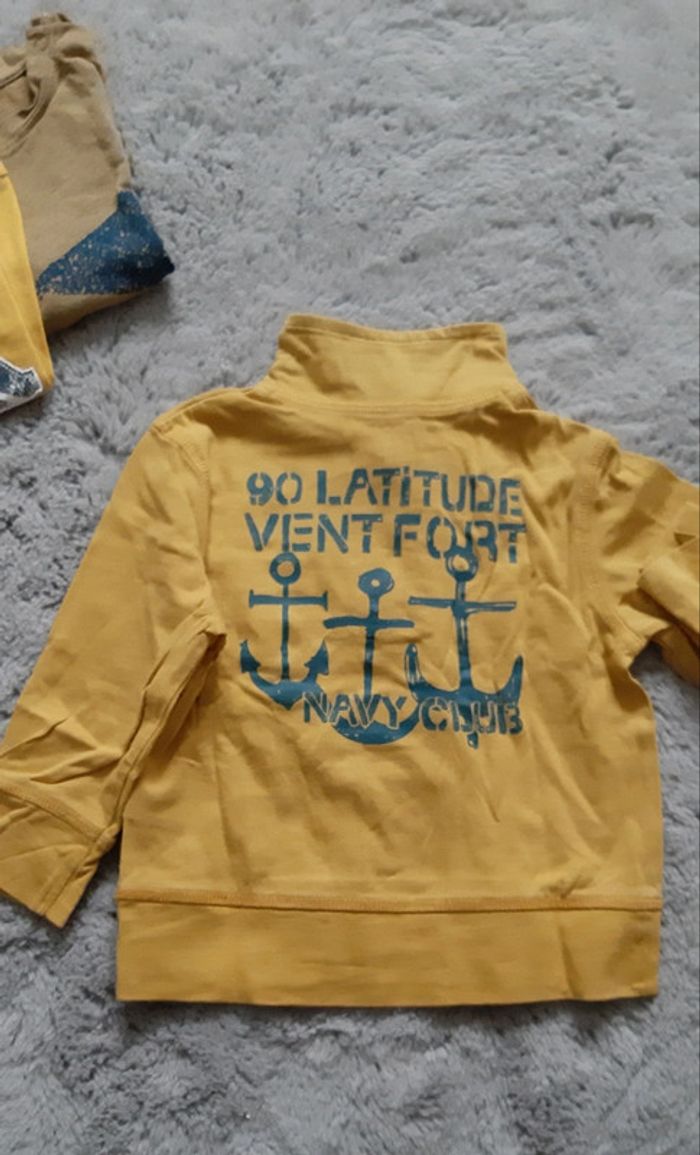 Lot assorti jaune moutarde pantalon et t-shirt manches longues H&M Vert Baudet TAO 18 mois-2 ans - photo numéro 8