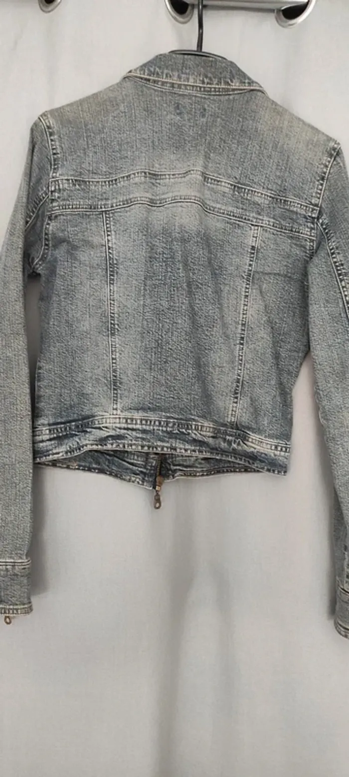 Superbe veste en jean Naf Naf - photo numéro 10