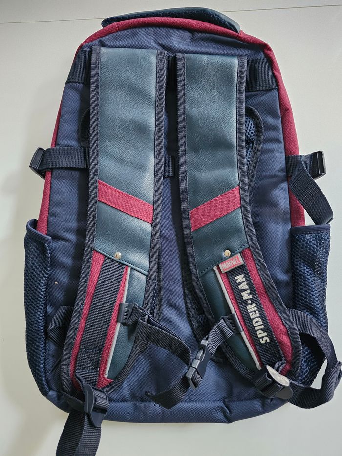 Sac a dos Spiderman - photo numéro 4