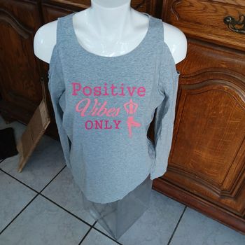 Tee shirt taille 40/ l danskin